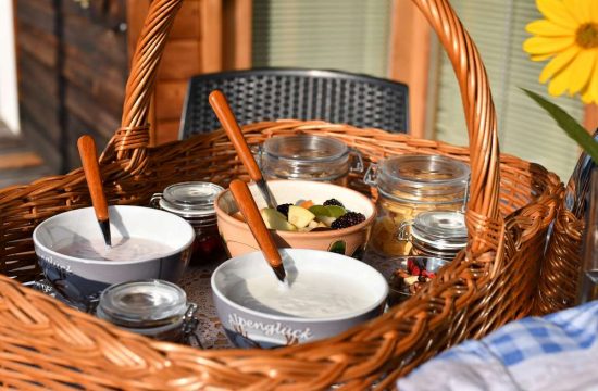 Frühstückskorb am Obermoarhof in Brixen - Südtirol